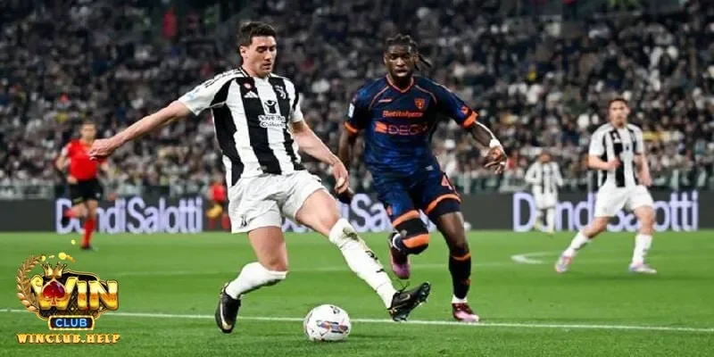 Lựa chọn kèo bóng đá Ý hiệu quả dựa trên sự kết hợp các yếu tố